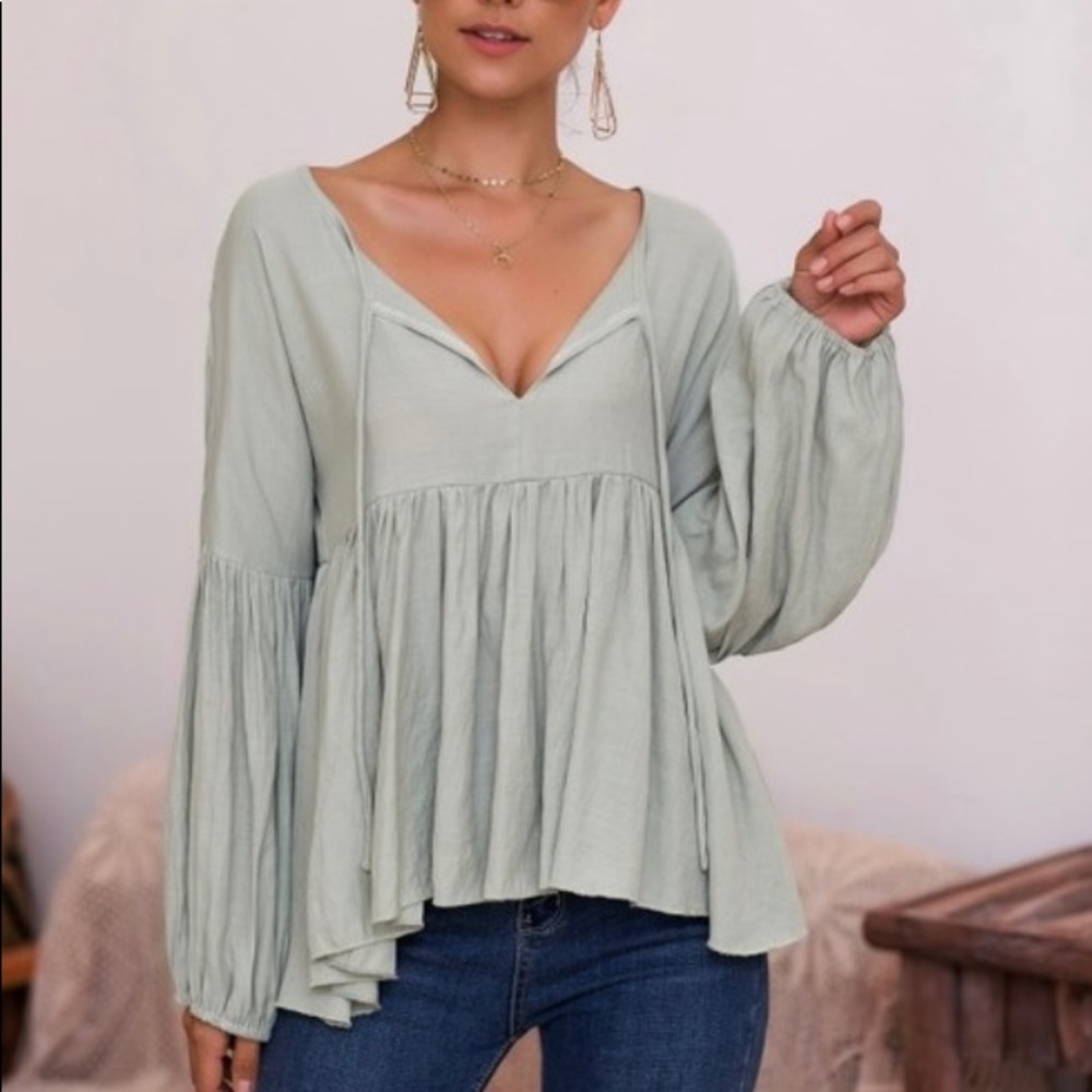 NEW boutique green blouse